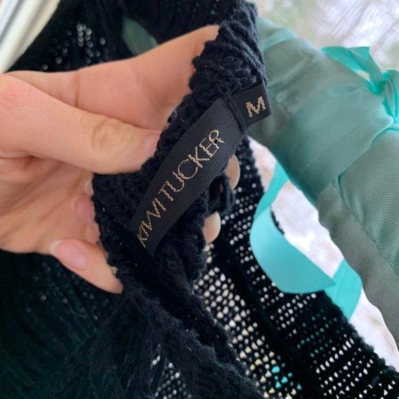 LF Black Oversized Long Detail Back Sweater - Picture 6 of 7